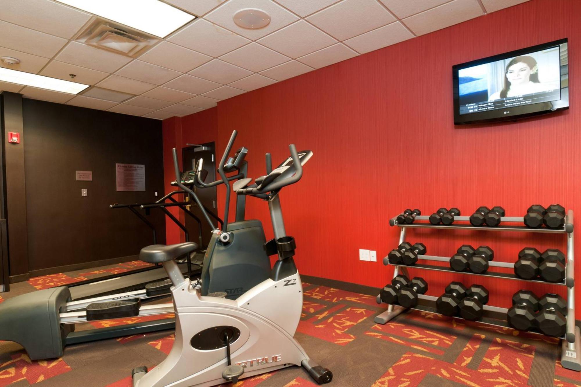 Courtyard By Marriott Charlotte Lake Norman Huntersville Exterior foto