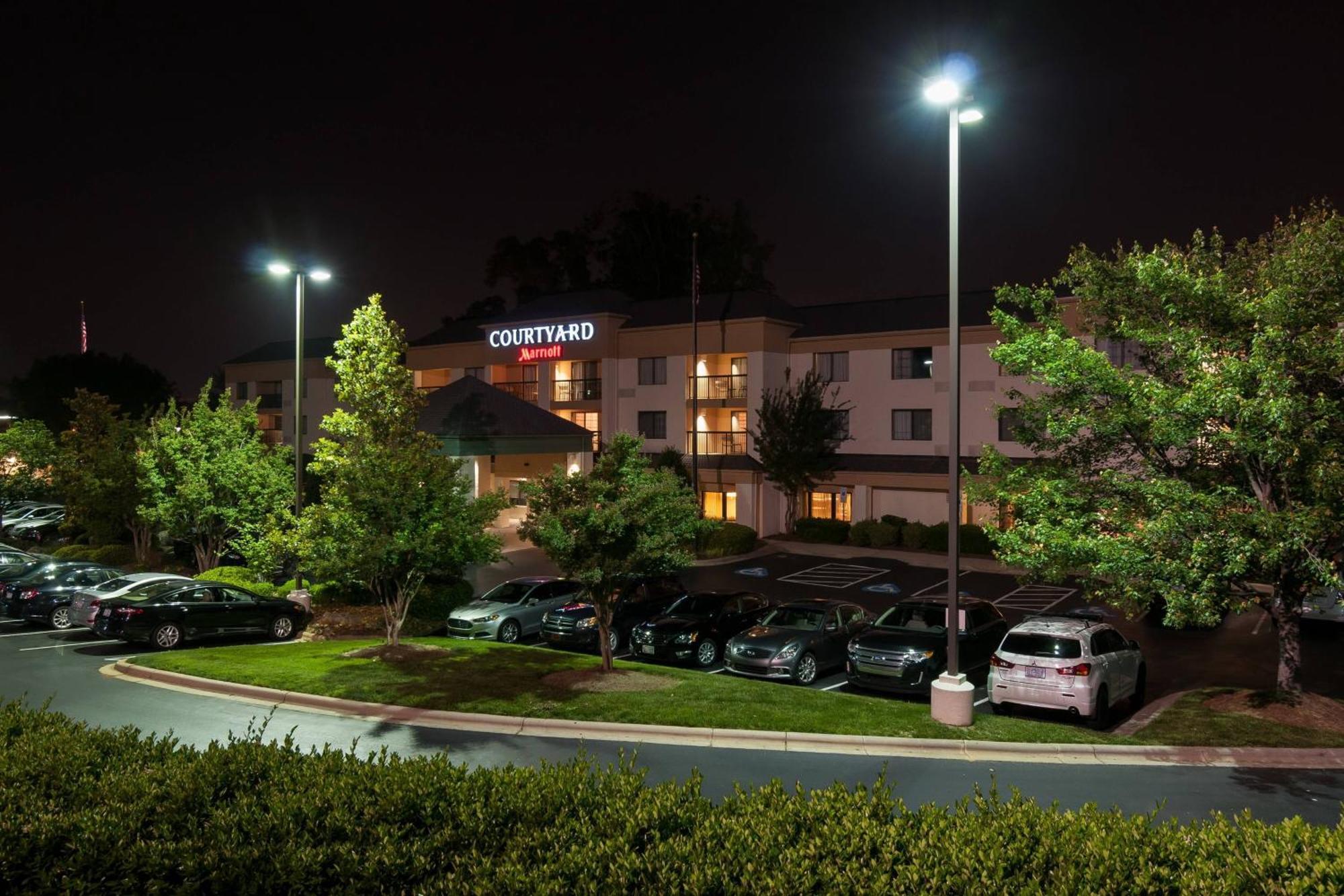 Courtyard By Marriott Charlotte Lake Norman Huntersville Exterior foto