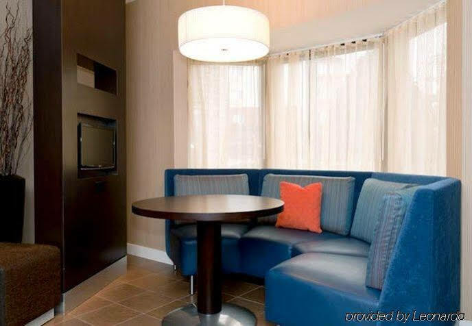 Courtyard By Marriott Charlotte Lake Norman Huntersville Exterior foto